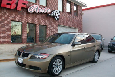 2006 BMW 325  i