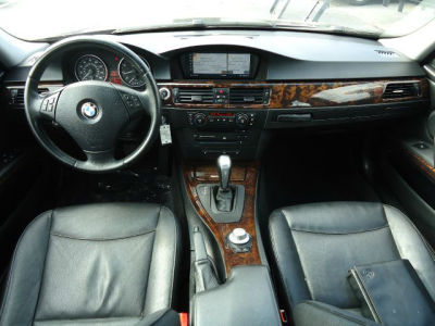 2006 BMW 325  xi