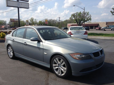 2006 BMW 325  i