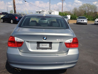 2006 BMW 325 i