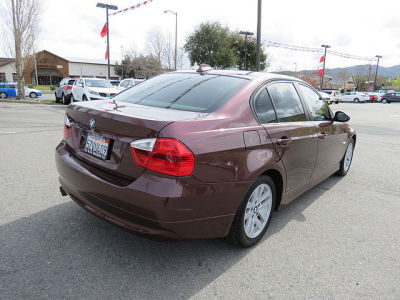 2006 BMW 325  i