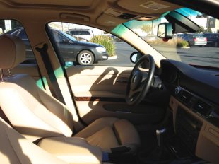 2006 BMW 325  i
