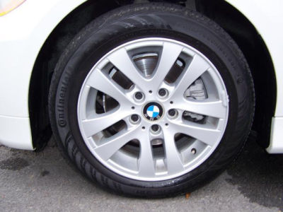 2006 BMW 325 i