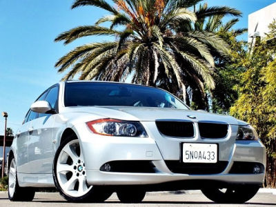 2006 BMW 325  i