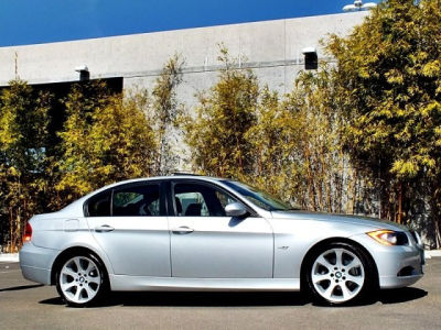 2006 BMW 325  i