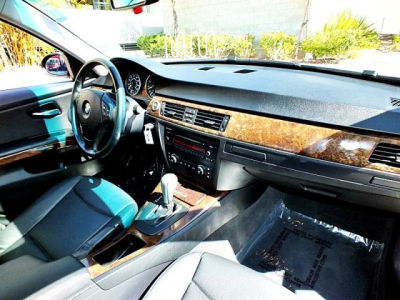 2006 BMW 325  i