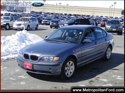 2005 BMW 325 xi