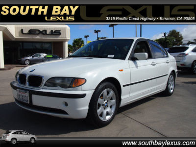 2005 BMW 325  i