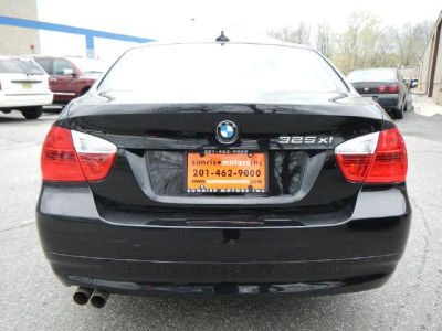 2006 BMW 325 xi