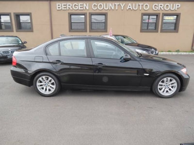 2006 BMW 325  xi