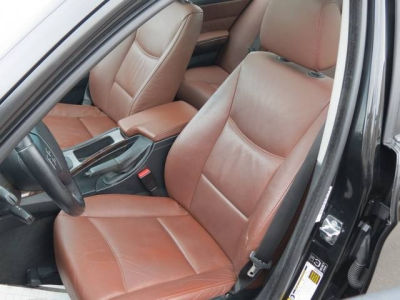 2006 BMW 325 xi