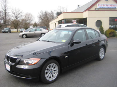 2006 BMW 325  xi