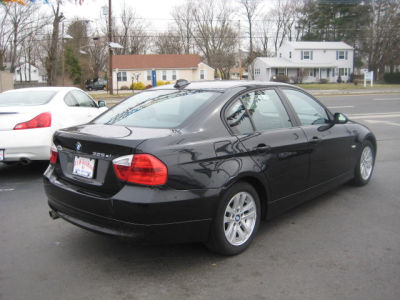 2006 BMW 325  xi