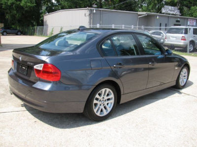 2006 BMW 325 i