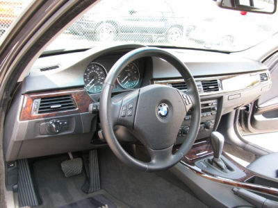 2006 BMW 325 i