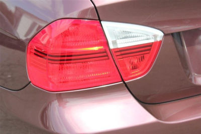 2006 BMW 325  i