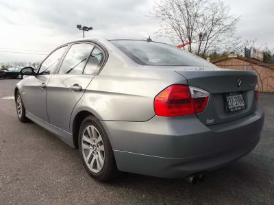 2006 BMW 325  i