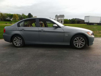 2006 BMW 325  i