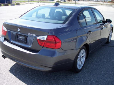 2006 BMW 325 i