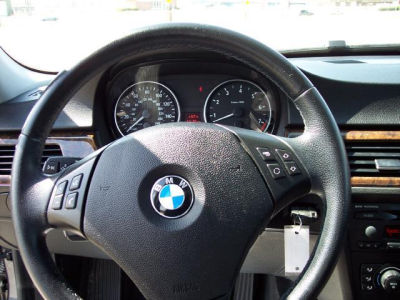 2006 BMW 325 i