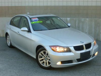 2006 BMW 325  xi