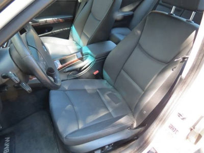 2006 BMW 325  xi