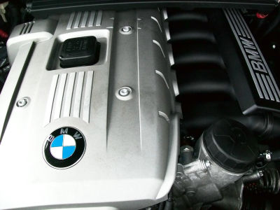 2006 BMW 325 i