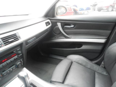 2006 BMW 325 i
