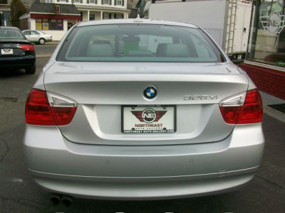 2006 BMW 325 xi