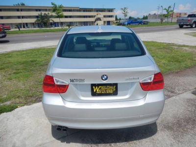 2006 BMW 325  i