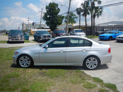 2006 BMW 325  i