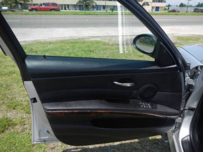 2006 BMW 325  i