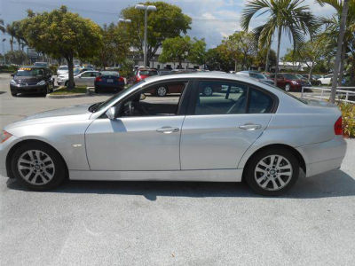 2006 BMW 325  i