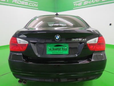 2006 BMW 325 xi