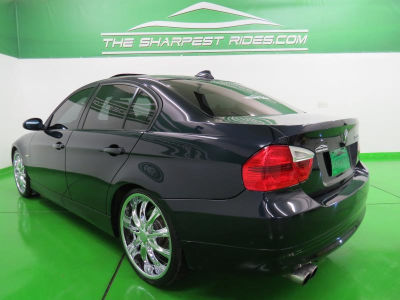 2006 BMW 325  i