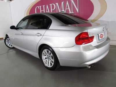 2006 BMW 325  i