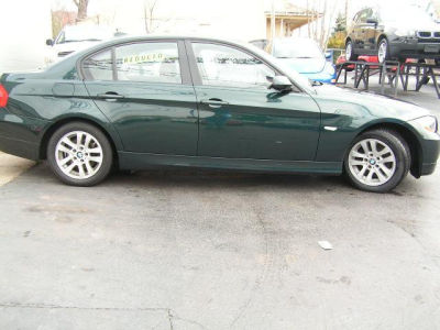 2006 BMW 325  i