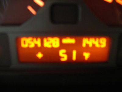 2004 BMW 325 i