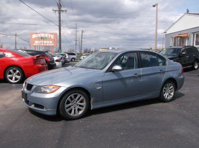 2006 BMW 325  i