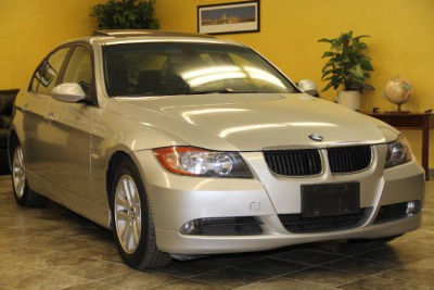 2006 BMW 325  i