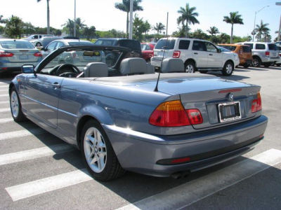 2004 BMW 325  Ci