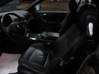 2001 BMW 325  Ci