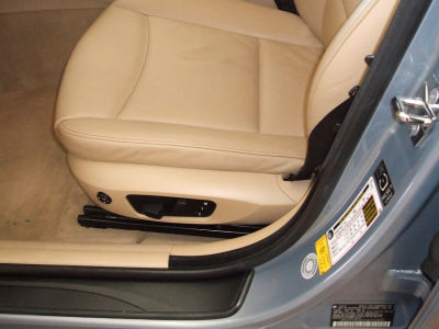 2006 BMW 325 i