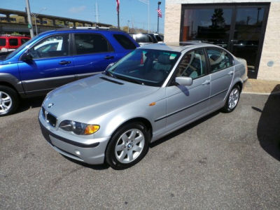 2004 BMW 325 xi