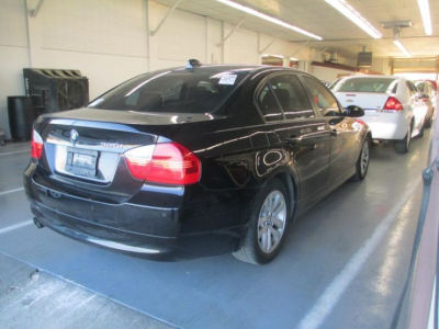 2006 BMW 325 i