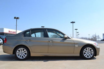 2006 BMW 325 i