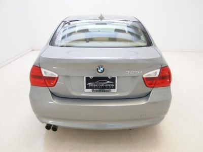 2006 BMW 325 i