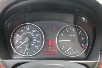2006 BMW 325 i