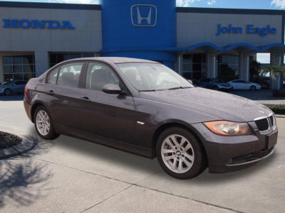 2006 BMW 325  i