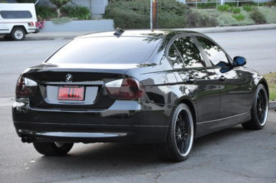 2006 BMW 325  i